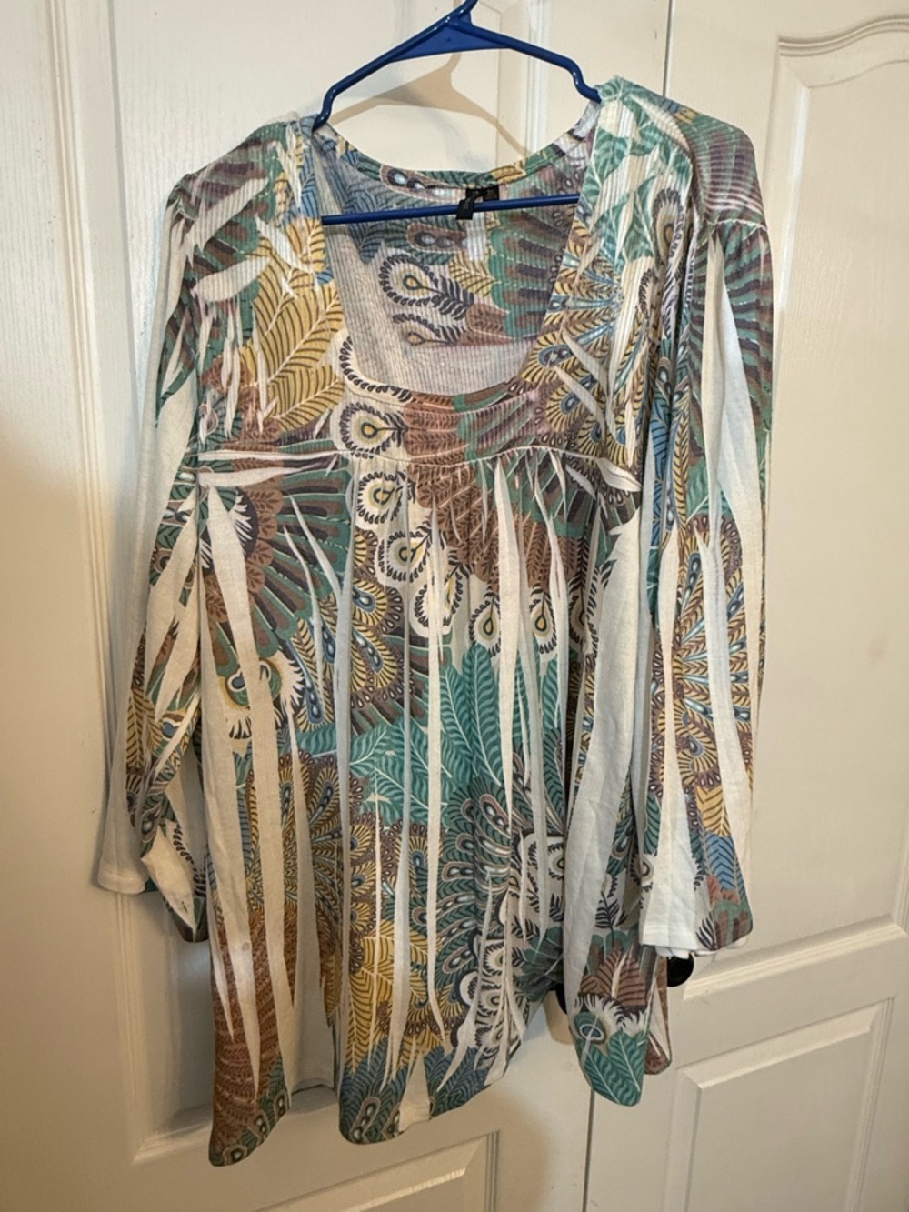 Susan Lawrence Teal Yellow Brown Patterned Scoop Neck Top